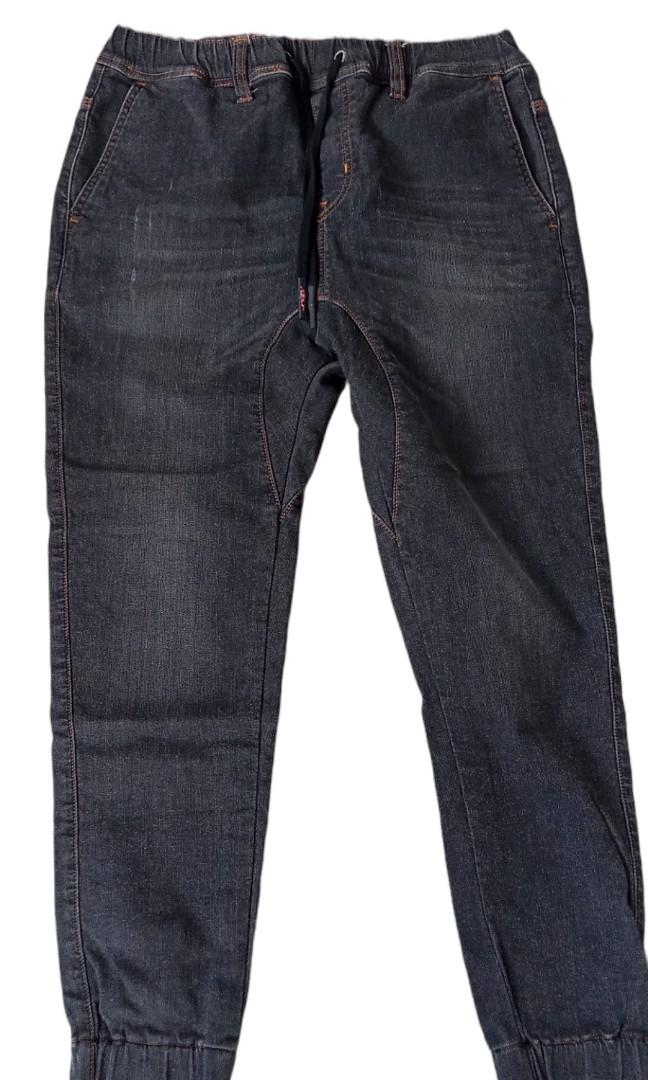 RRJ jogger pants Men s Fashion Bottoms Joggers on Carousell