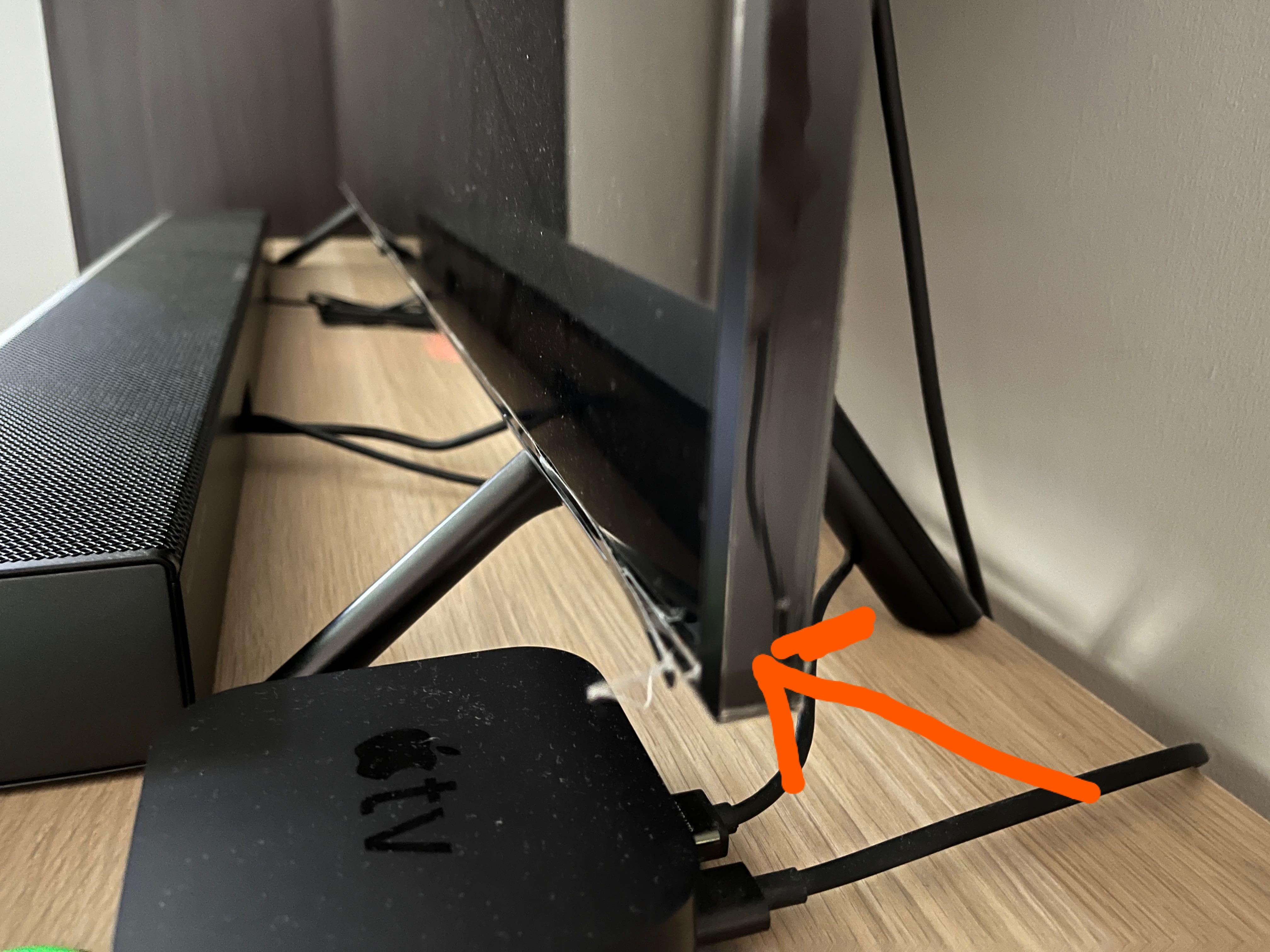 Samsung Smart TV QLED (55inch), TV & Home Appliances, TV