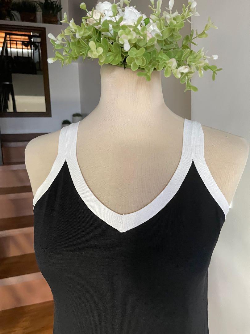Sexy Bodycon Dress (Category: Dresses) located in Makati City. Submitted by winnieboop (Listing ID 1162124376, Image 3). Description: Comfy and sexy! armpit to armpit - 15 inches.