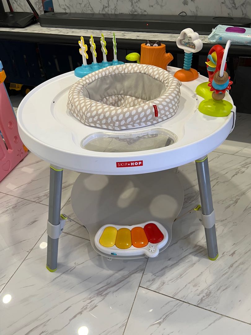 Skip hip activity center, Babies & Kids, Baby Nursery & Kids Furniture
