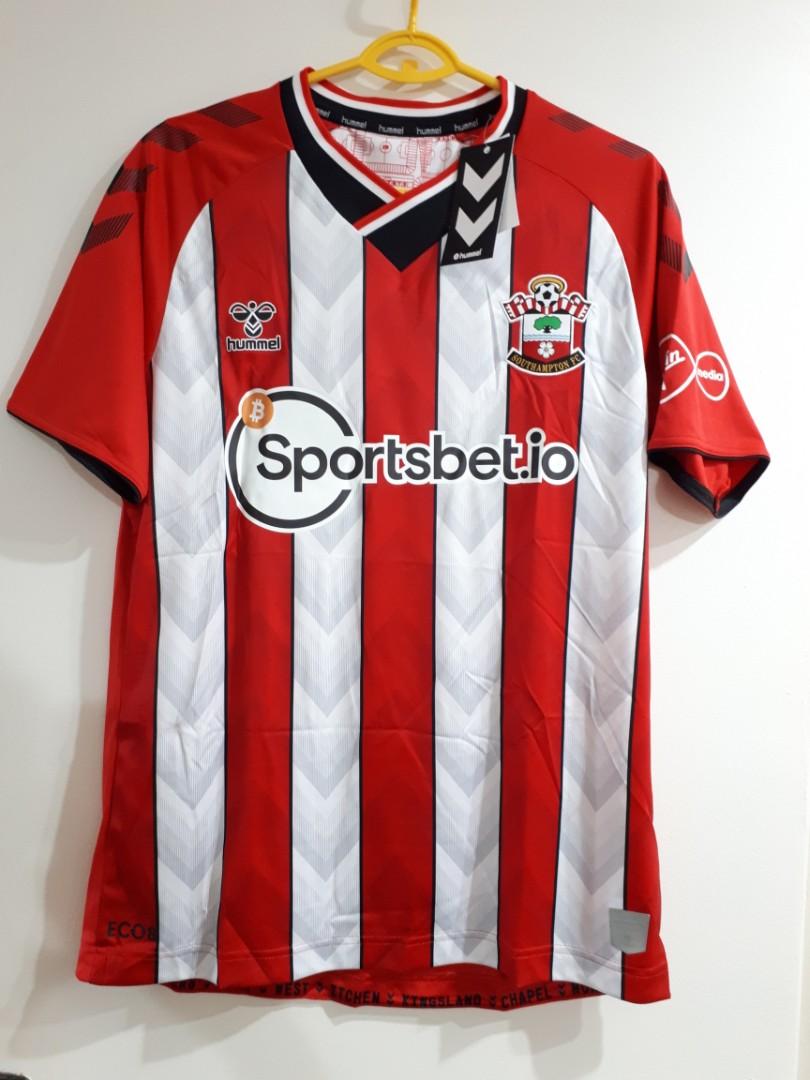 Southampton football kit on sale
