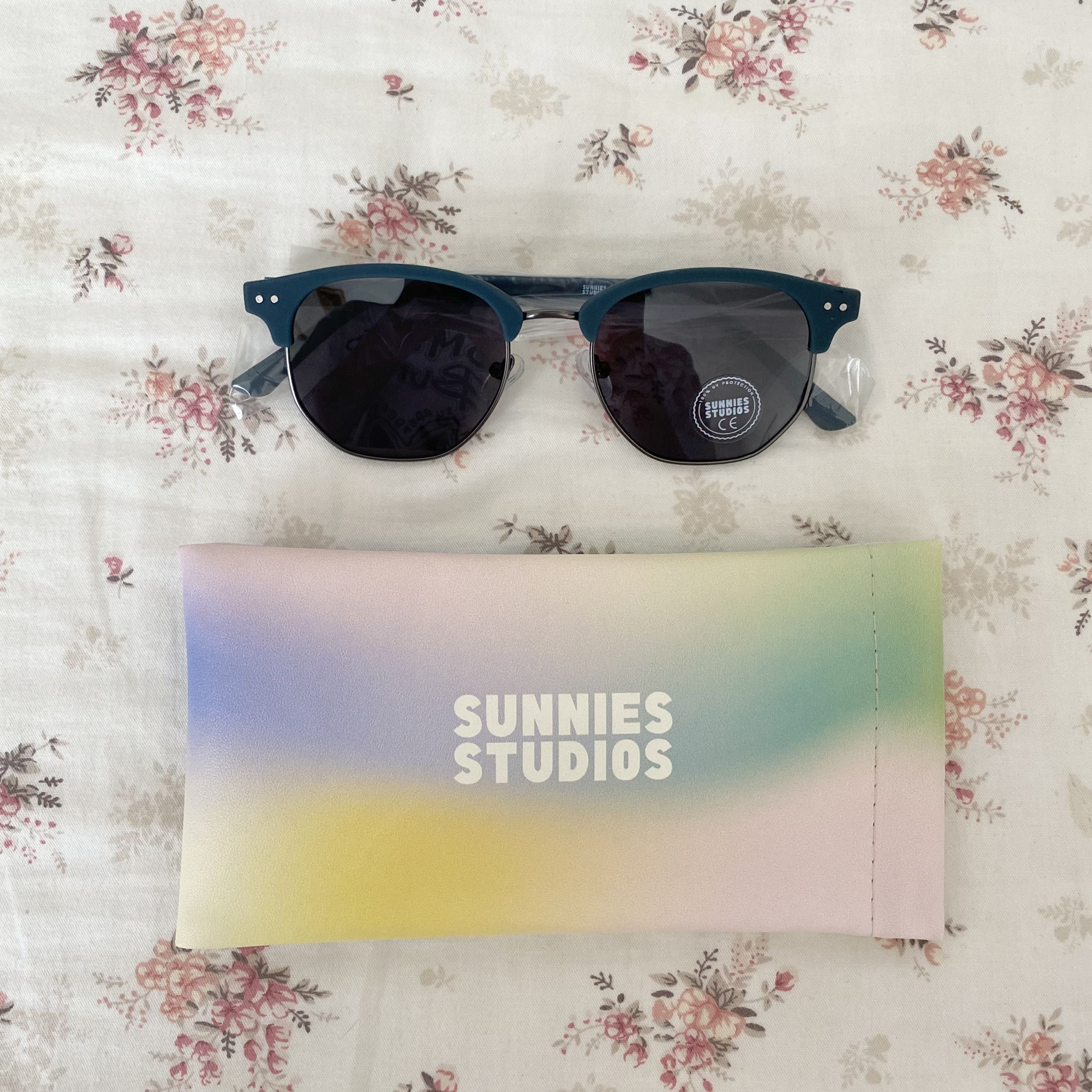 Sunnies studios shades clearance
