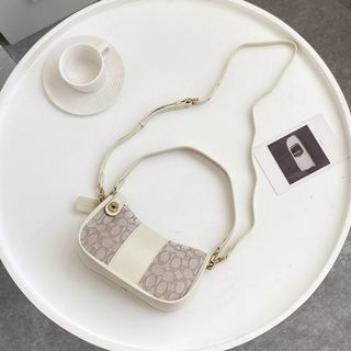 (Kategori: ) berada di . Dikirim oleh adorabags.id (ID iklan 1162035459, Gambar 1). Deskripsi: .