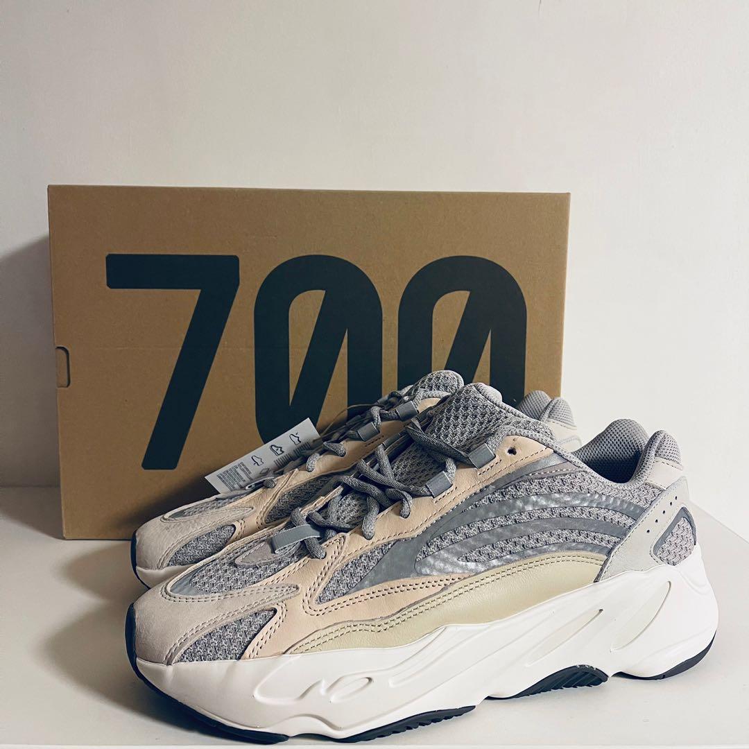 adidas cream 700