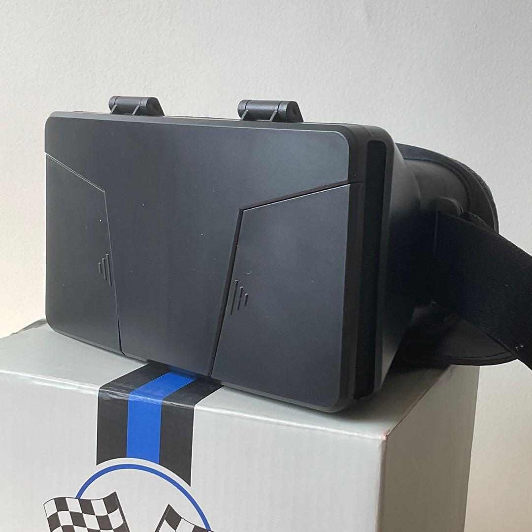 VR device Avon (Category: Monitor Screens) located in Davao. Submitted by vaultexchange_ (Listing ID 1162053469, Image 1). Description: Unused brandnew.