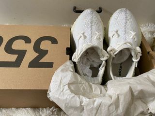 (Category: ) located in . Submitted by katnissph (Listing ID 1162147689, Image 1). Description: .