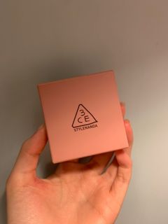 （分類：）位於 。 由 walanoif 提交（商品編號 1162349527，圖片 1）。簡介： 。