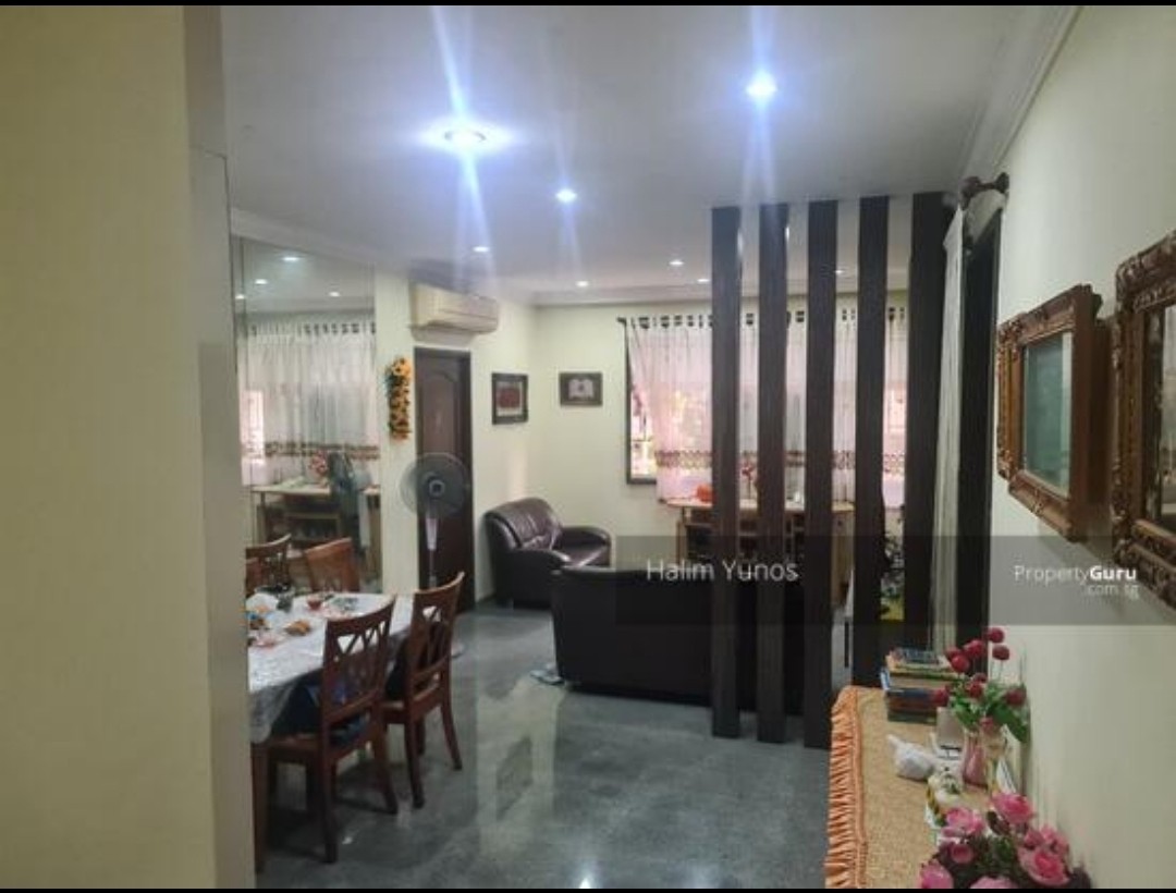 (Category: ) located in . Submitted by feroz_ali (Listing ID 1162264350, Image 1). Description: .