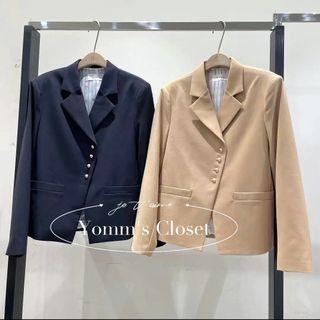 🇰🇷韓國🇰🇷 高單設計師 反折條紋袖小金釦挺版西裝外套