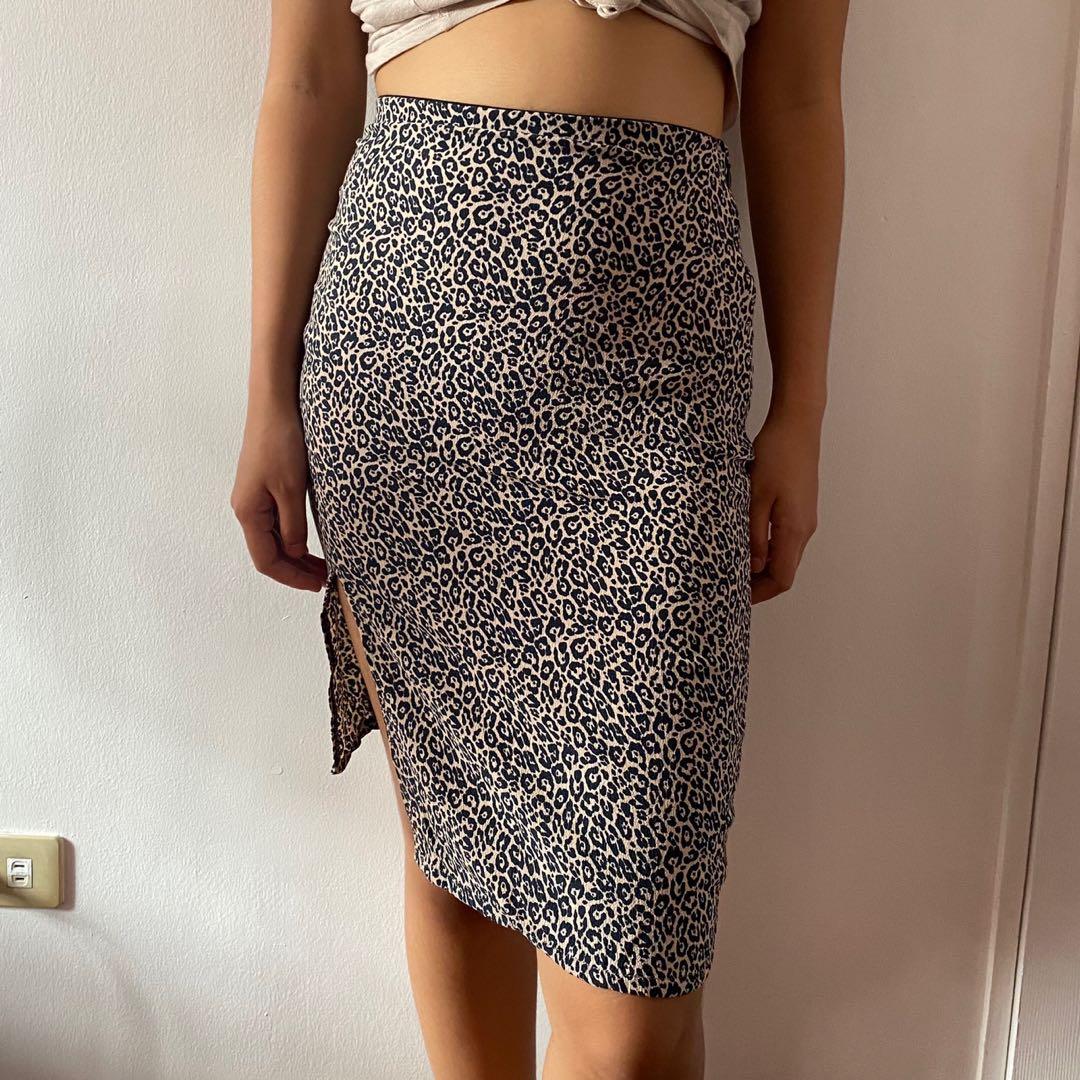 American eagle animal top print midi skirt
