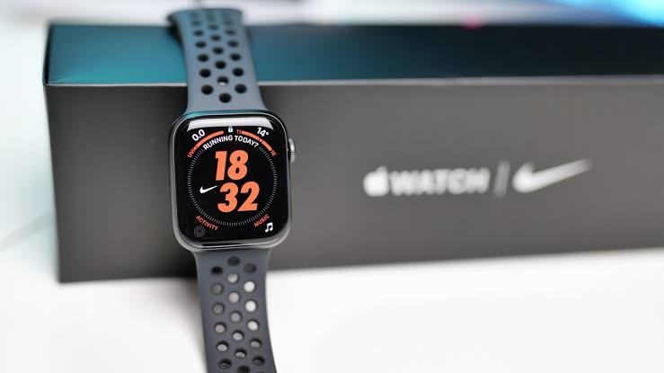 Apple Watch SE 40mm Nike Black New Bisa 