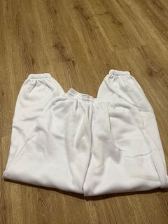 (Category: ) located in . Submitted by jayms_closet (Listing ID 1162268550, Image 1). Description: .