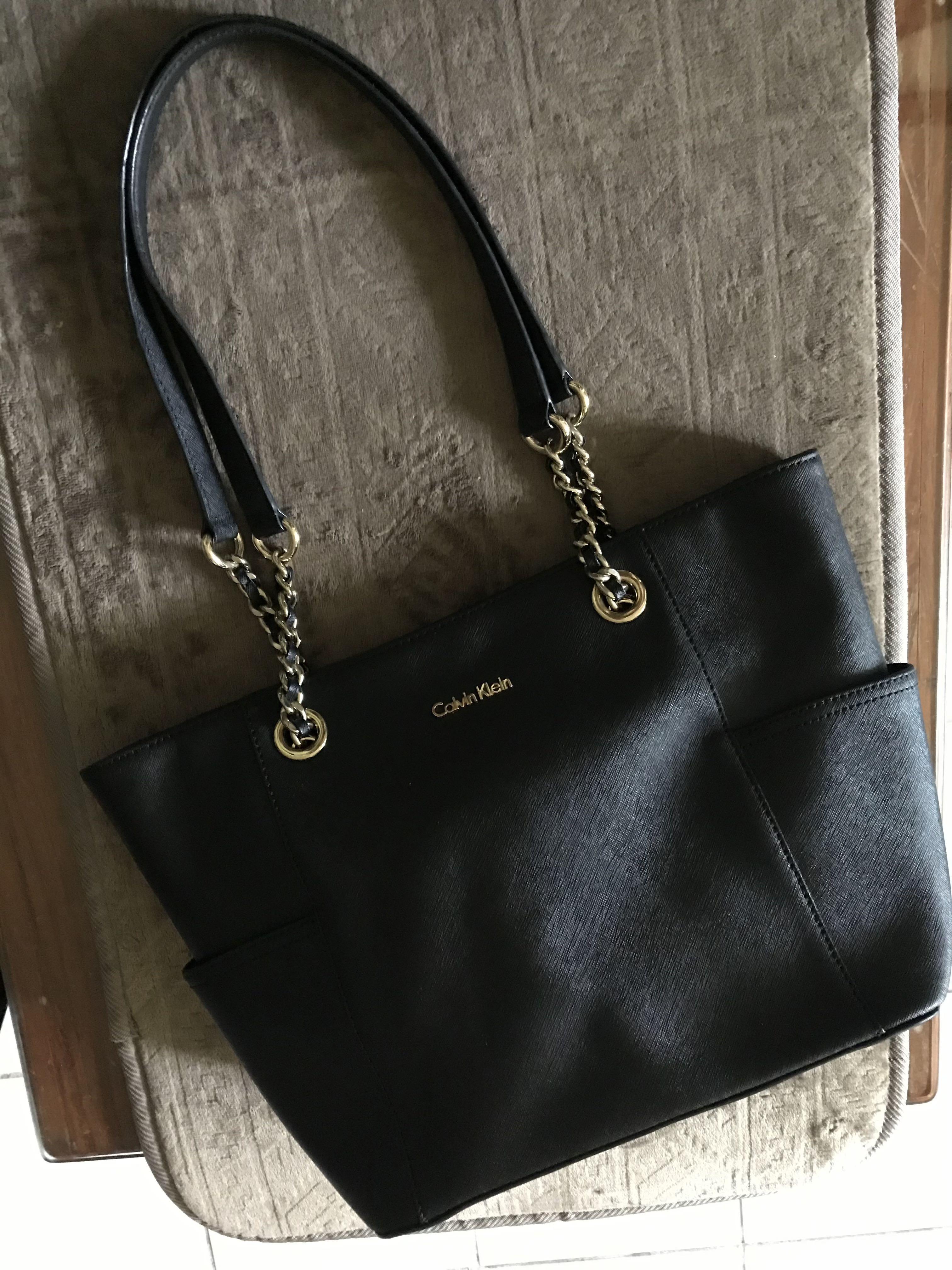 Calvin klein chain outlet tote