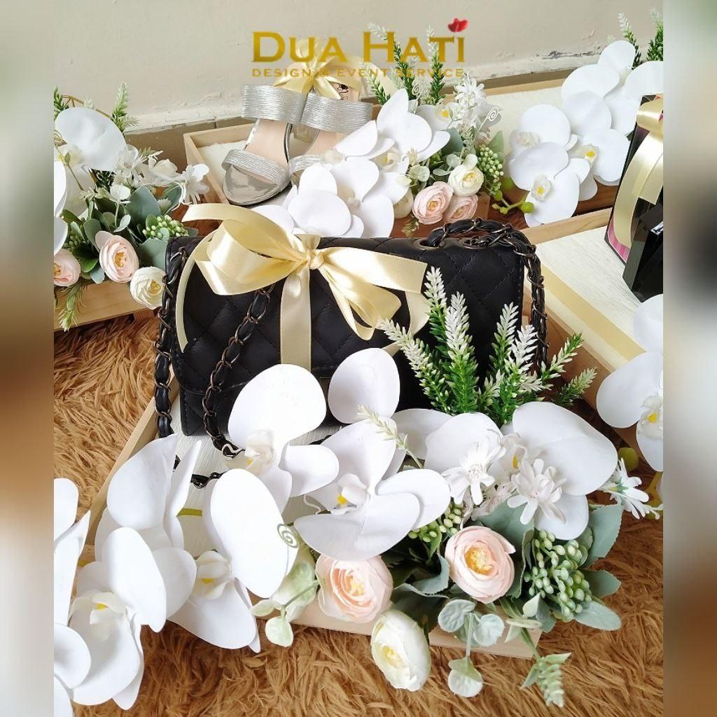 Dulang Hantaran Par Kahwin Nikah Tunang Sanding, Hobbies & Toys