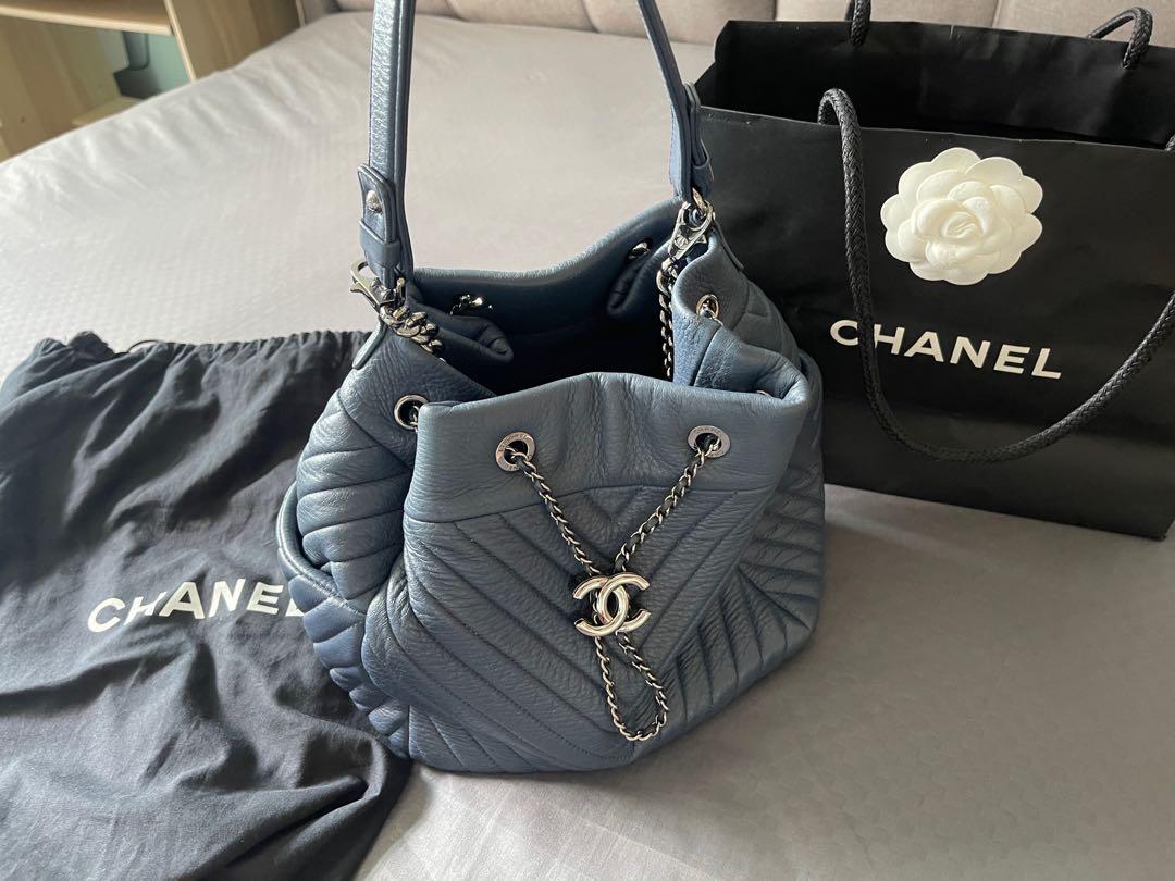 Chanel deerskin bucket bag 2025