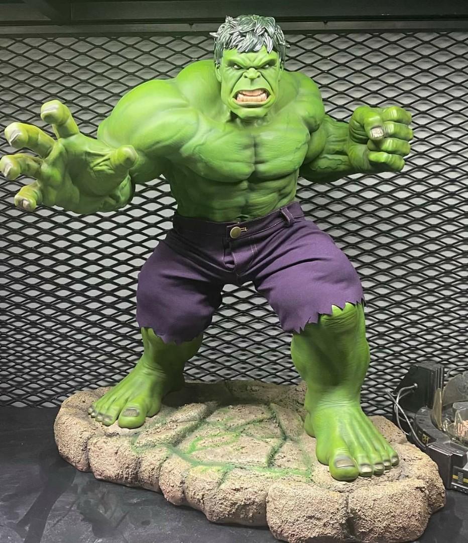 hulk grey edition pvc diorama