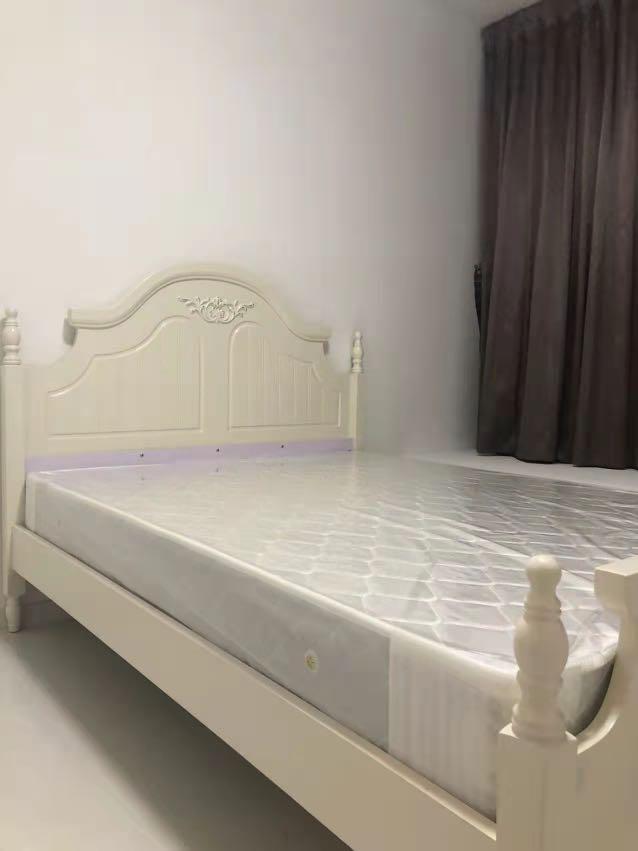 Free Delivery Wooden Queen Size Bed, Bed Frames For 200