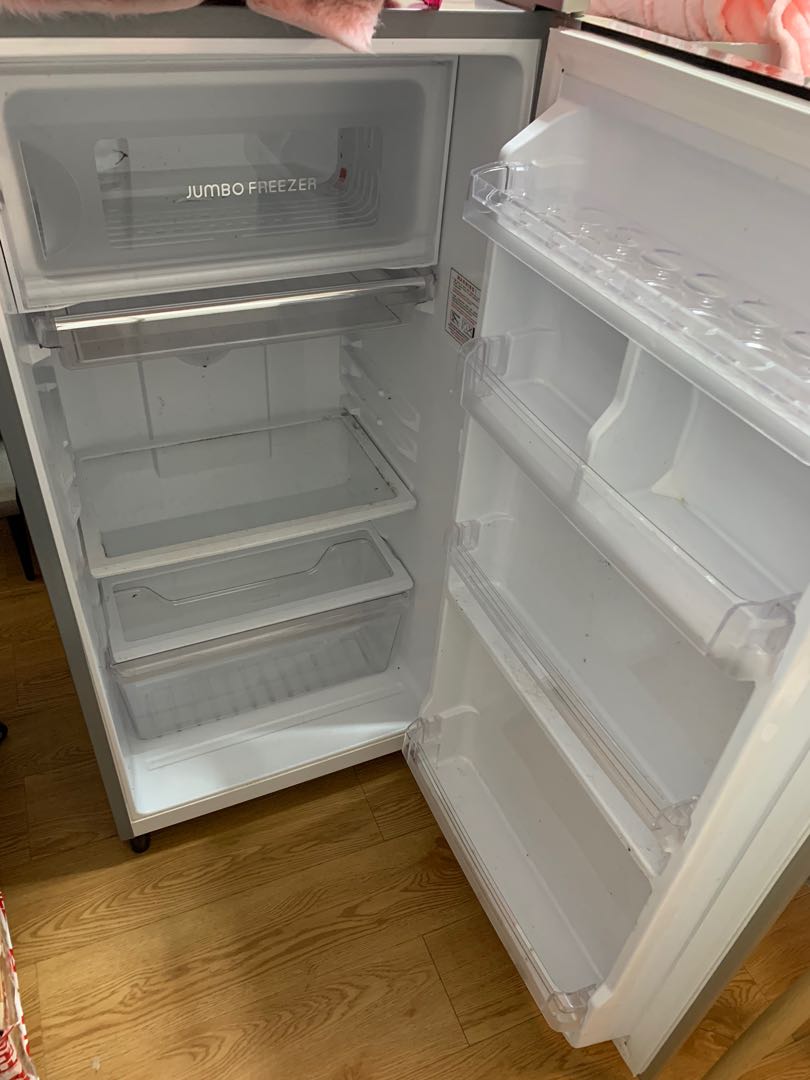 Fujidenzo 5.8 cu.ft Glass Door Refrigerator, TV & Home Appliances