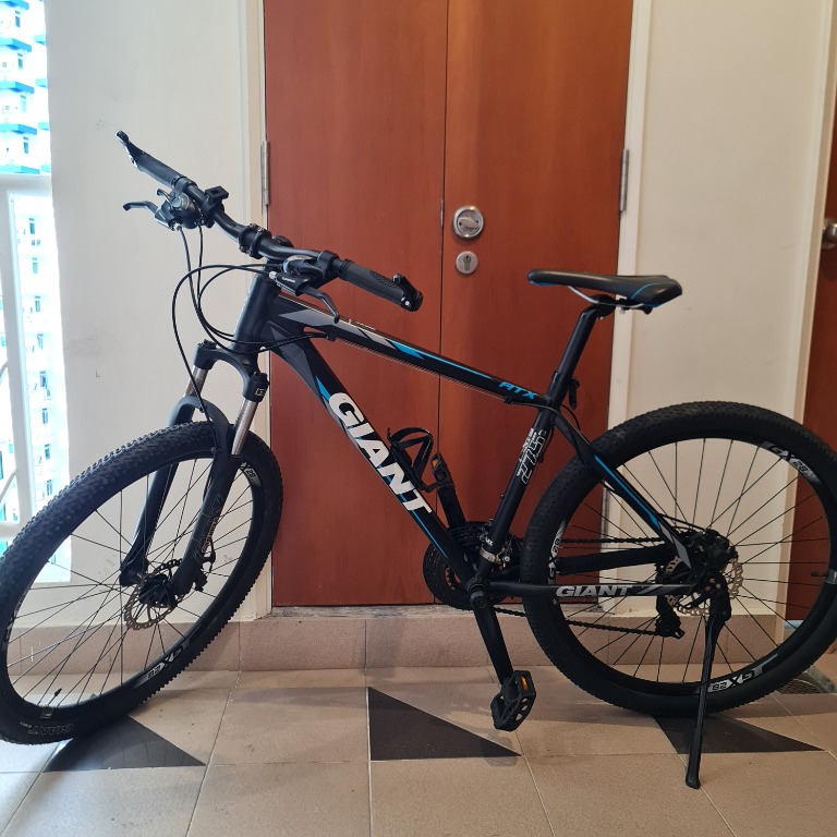 Giant 27.5" ATX 2 M Size (2017) Aluminum Frame MTB, Sports Equipment