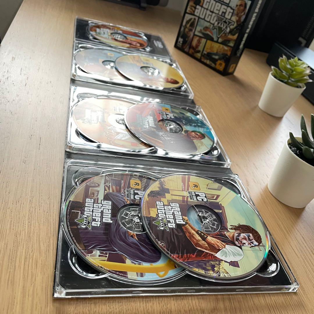 GTA V Grand Theft Auto 5 Original CD Box Set, Video Gaming, Video Games