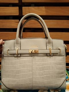（分類：）位於 。 由 rusibinti60 提交（商品編號 1161677965，圖片 1）。簡介： 。