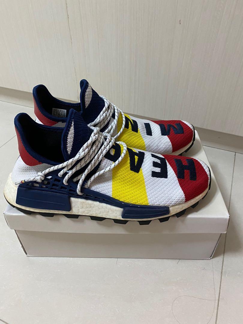 Human race billionaire club on feet sales