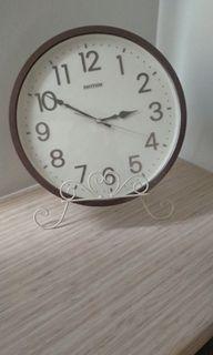 Jam antik Jepang