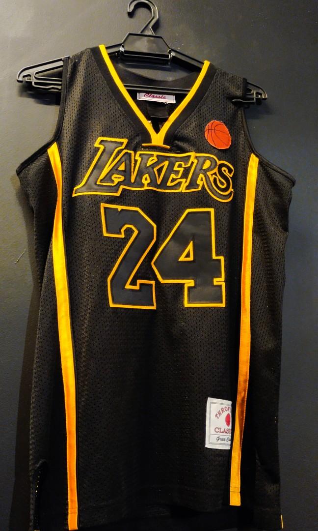 LAKERS KOBE BRYANT CUSTOM JERSEY Men s Fashion Activewear on