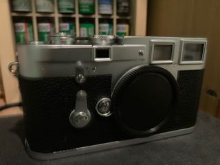 （分類：）位於 。 由 timothytin 提交（商品編號 1162360941，圖片 1）。簡介： 。