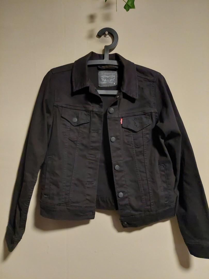 Levi's black distressed denim jacket store