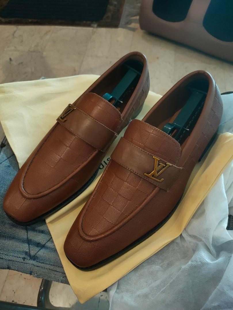 Louis Vuitton Formal Shoes, Men's Fashion, Footwear, Casual shoes on  Carousell