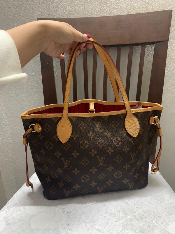 LV neverfull PM size, Luxury, Bags & Wallets on Carousell