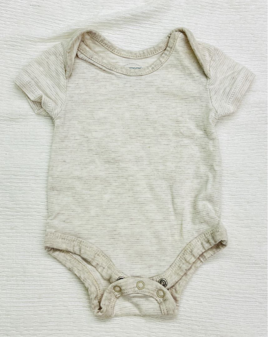 Mamas and Papas Newborn Onesie, Babies & Kids, Babies & Kids Fashion on