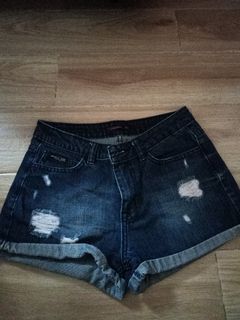 (Category: ) located in . Submitted by crizzy01 (Listing ID 1162274139, Image 1). Description: .