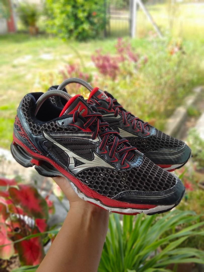 Mizuno wave reaction 17 saiz 8 42