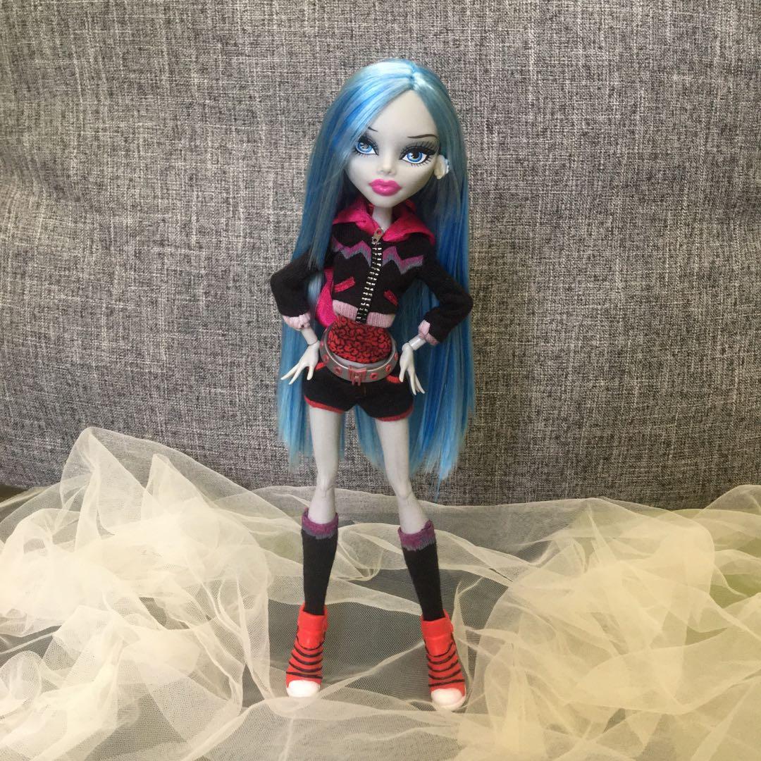 Monster high fearleading dolls hot sale