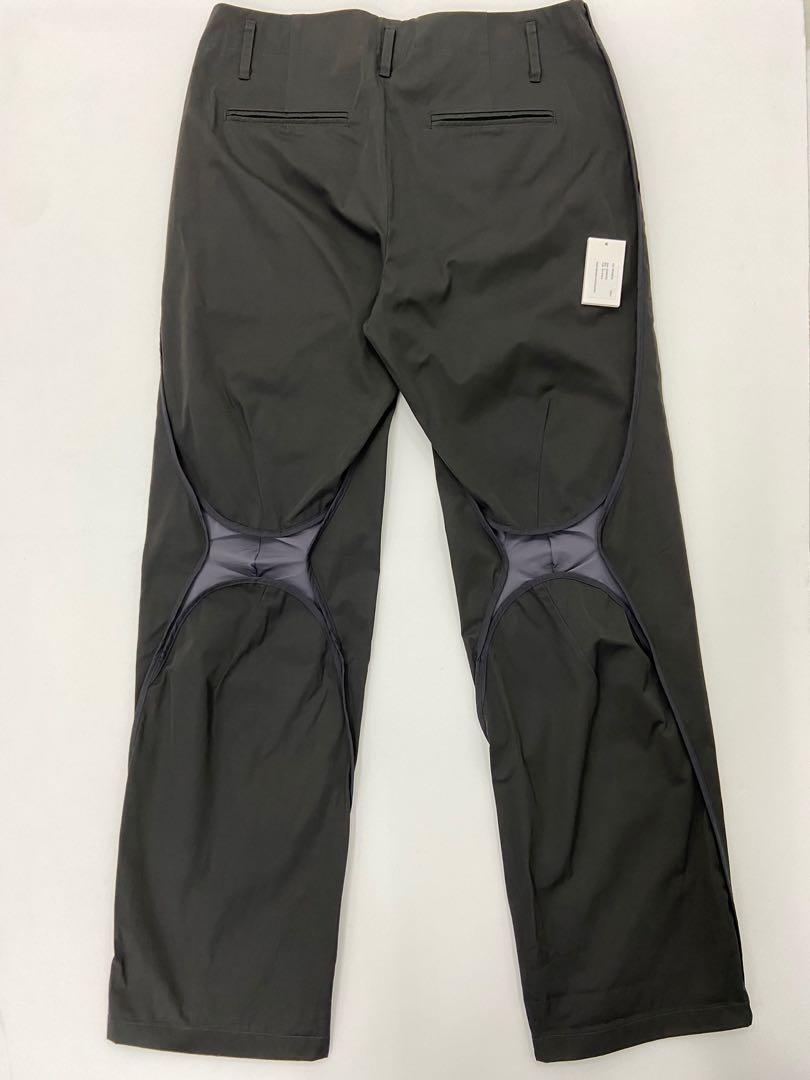 POST ARCHIVE FACTION (P.A.F) 4.0+ Trousers Right in Charcoal Size