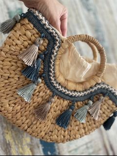 (Category: ) located in . Submitted by chubbycheeksjo (Listing ID 1162275294, Image 1). Description: .
