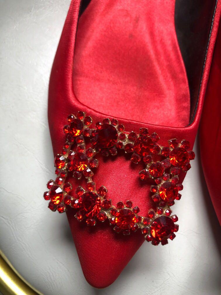 Roger vivier inspired flats (Category: Sneakers & Footwear) located in Antipolo. Submitted by shopitsmeanttobe (Listing ID 1162239807, Image 2). Description: Roger Vivier inspired red flats size 38 super ganda pa :) Cm: 23cm mas ok sa 37 1/2.