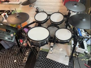 （分類：）位於 。 由 st9832 提交（商品編號 1162349020，圖片 1）。簡介： 。