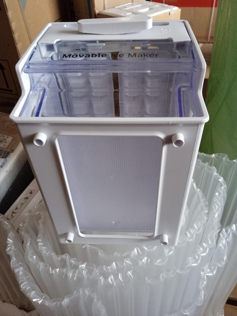 Samsung original Movable Ice Maker, Furniture & Home Living, Kitchenware & Tableware, Food