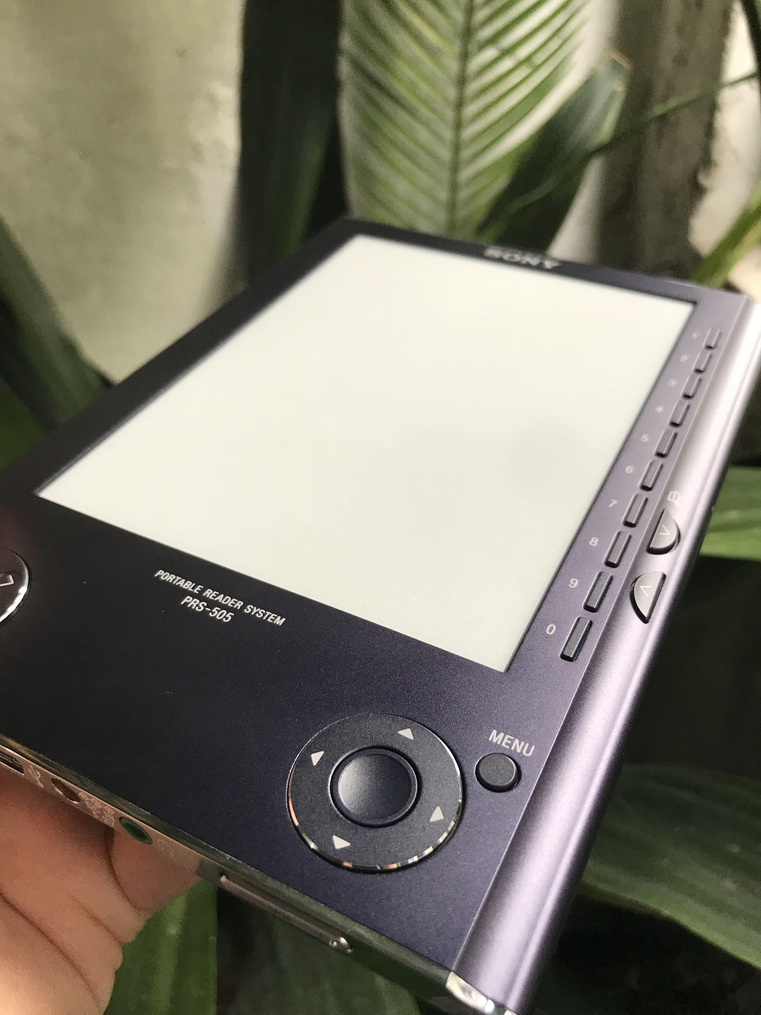 Sony Portable Reader System PRS505, 手提電話, 電子書閱讀器 Carousell
