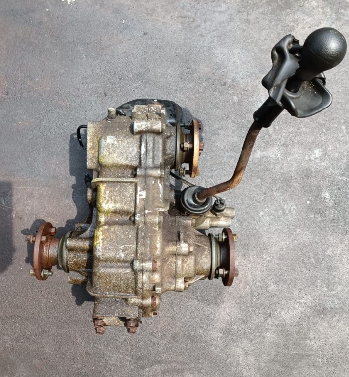 Suzuki Jimny diff transfer box, Auto Accessories on Carousell