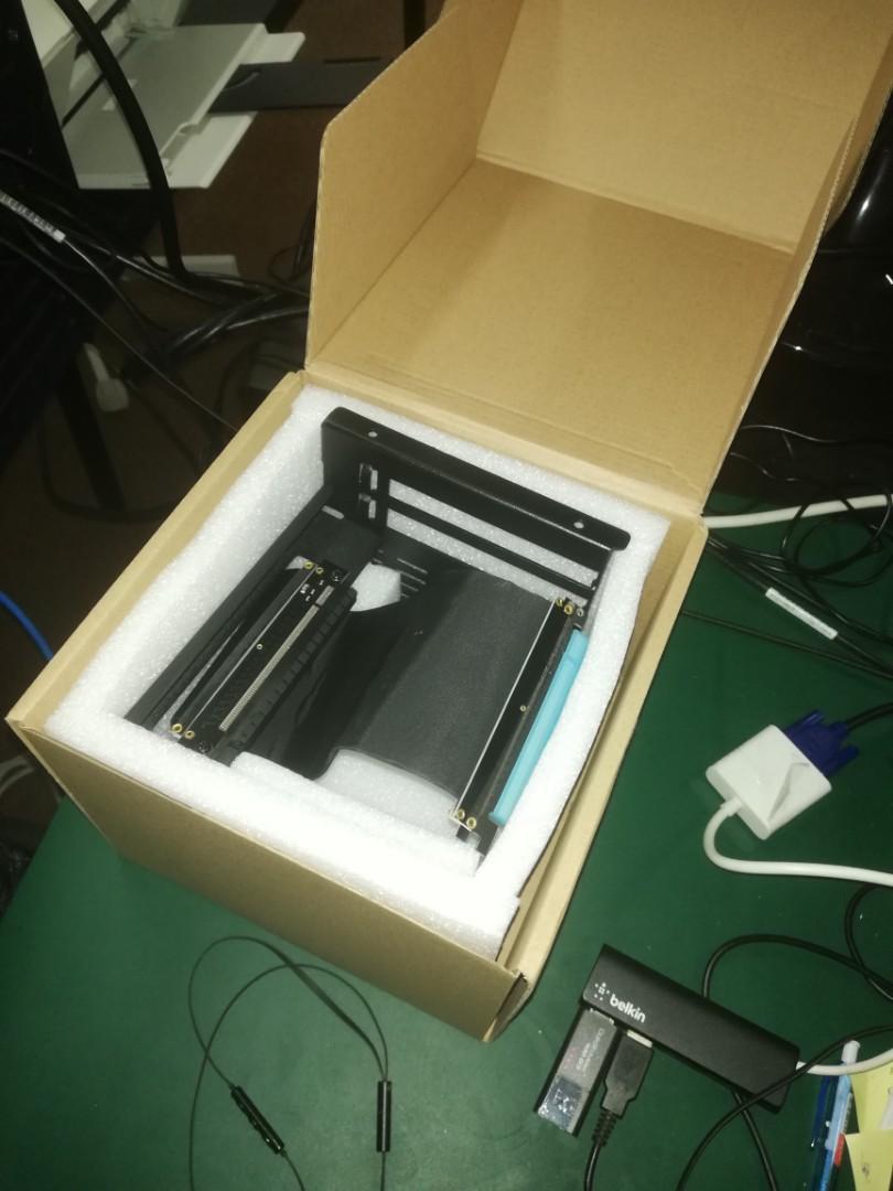 Tecware VXR vertical GPU mount + riser (Category: Computer Parts) located in Subang Jaya. Submitted by izzatnaserin (Listing ID 1162199467, Image 2). Description: Bought this for my case, I don't like the look with my GPU, so I decide to sell it. The resit still available on the box Preferably self pickup Shipping arrange by buyer.