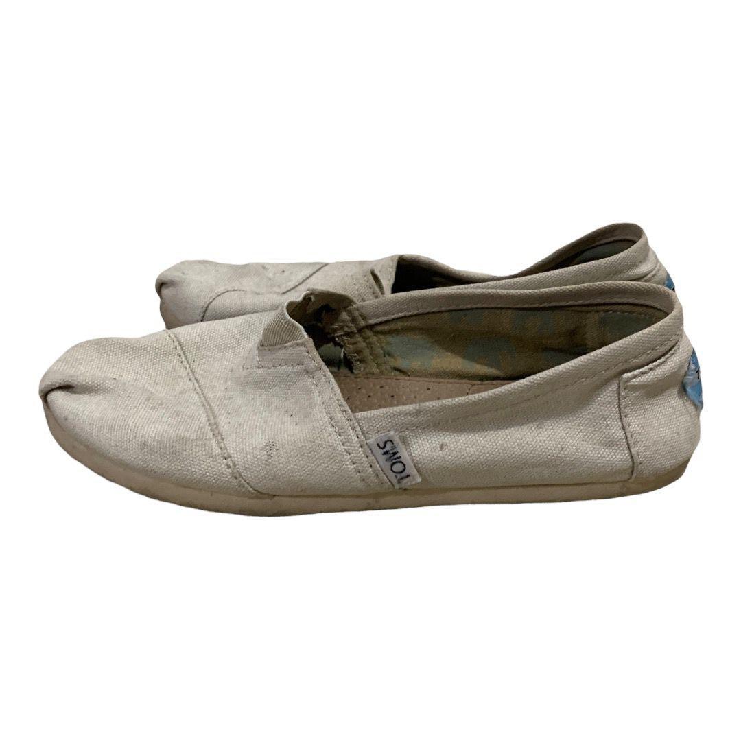 toms canvas pumps