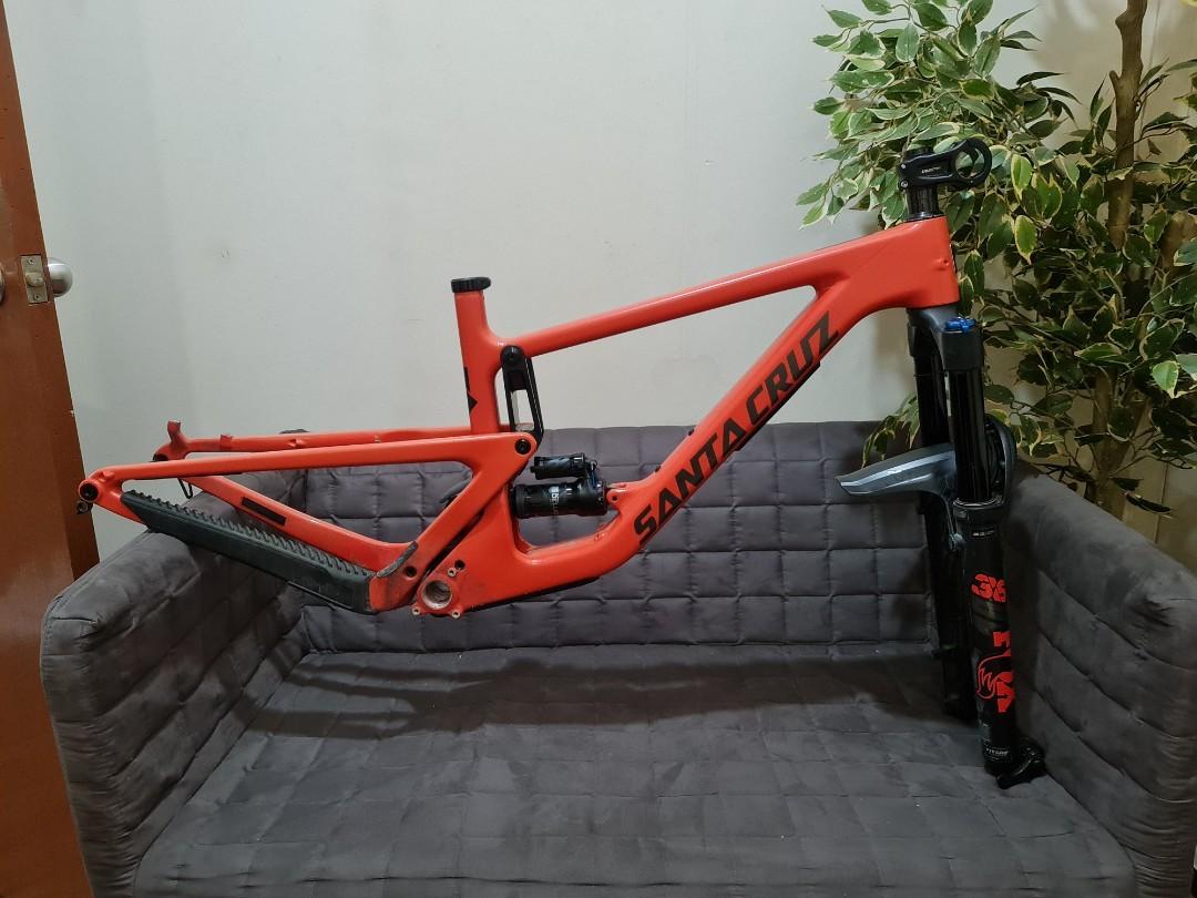 2021 Santa Cruz Hightower M Size Carbon C Sports Equipment