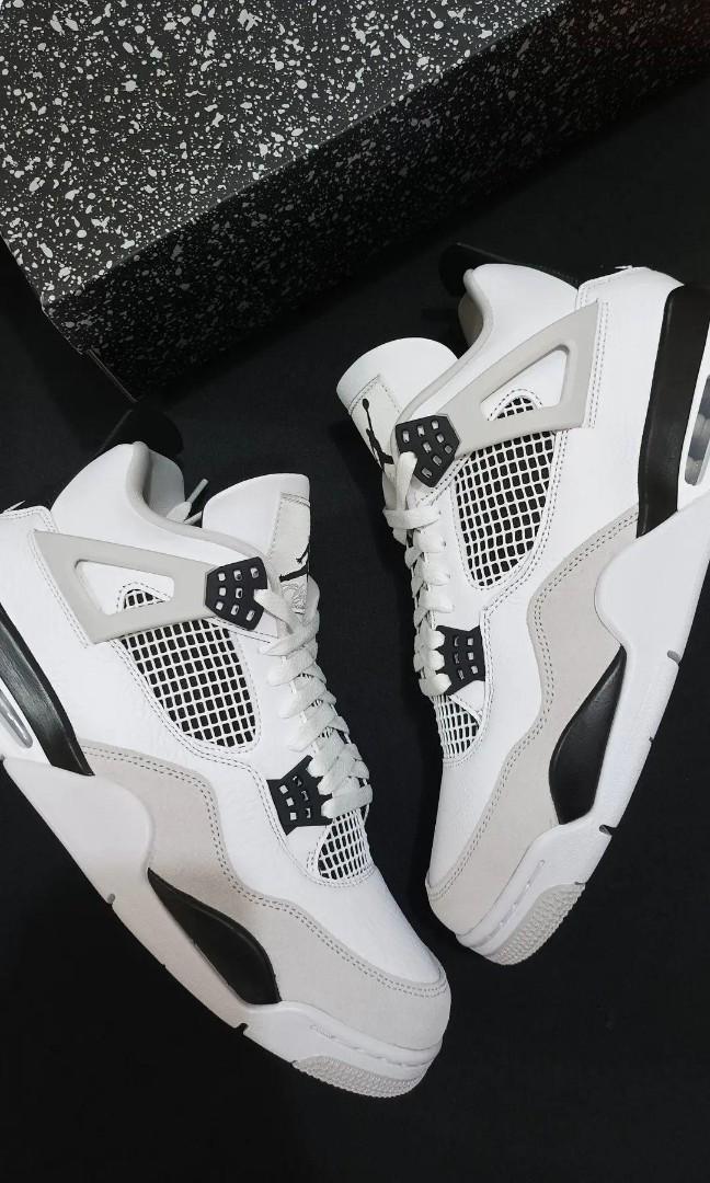 Air Jordan 4 'Military Black', Men's Fashion, Footwear, Sneakers on