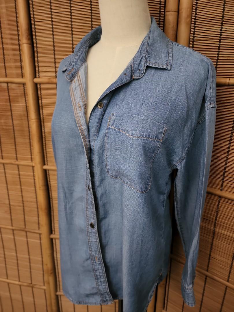 American Eagle Denim Chambray boyfriend shirt Women s Fashion Tops Longsleeves on Carousell