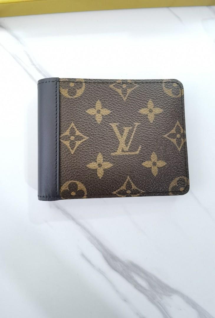 LV Monogram N61695, Men's Fashion, Watches & Accessories, Wallets & Card  Holders on Carousell