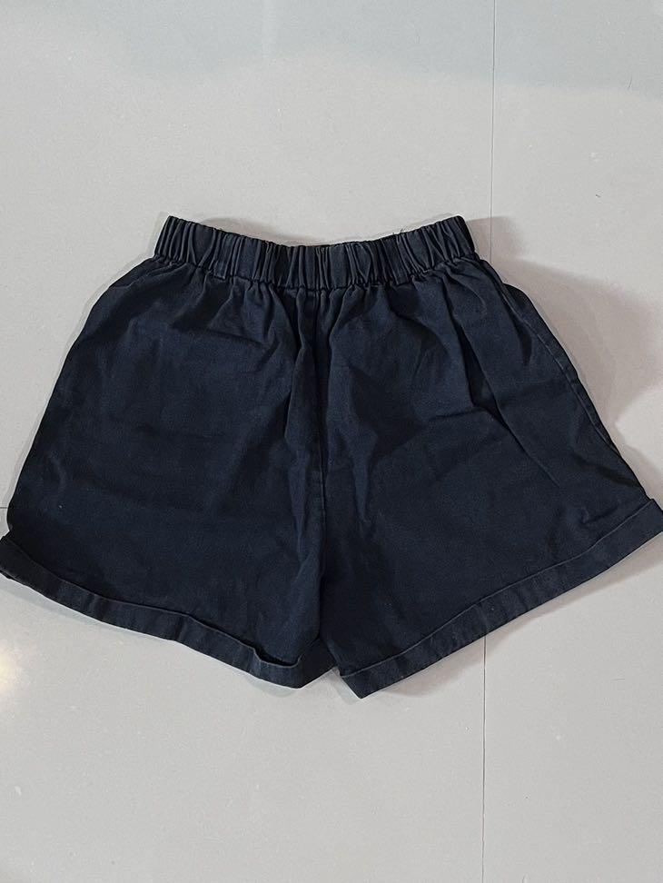 Black denim shorts, Fesyen Wanita 